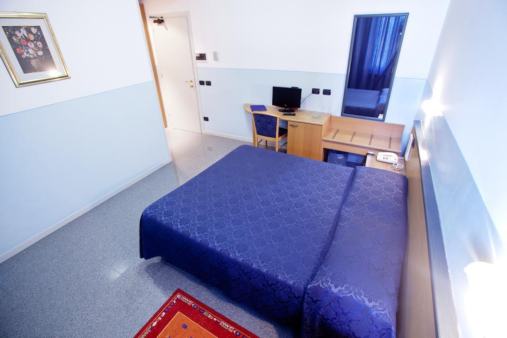 Master Hotel Castelvetro Piacentino المظهر الخارجي الصورة