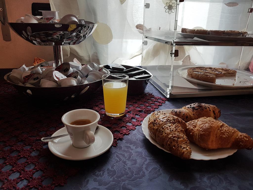 Master Hotel Castelvetro Piacentino المظهر الخارجي الصورة