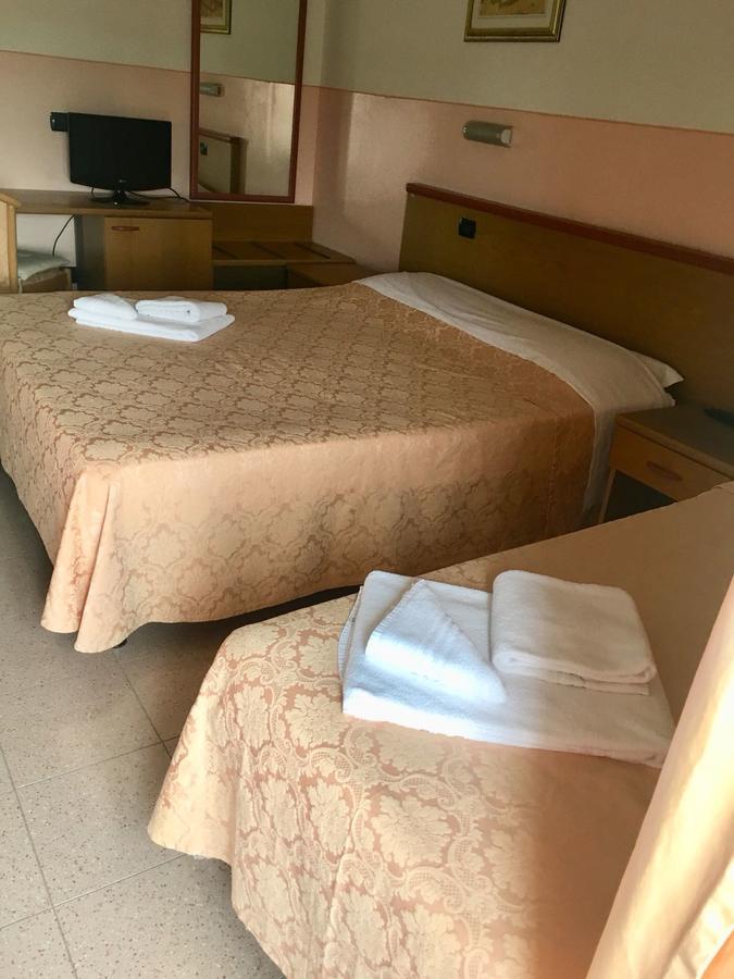 Master Hotel Castelvetro Piacentino المظهر الخارجي الصورة